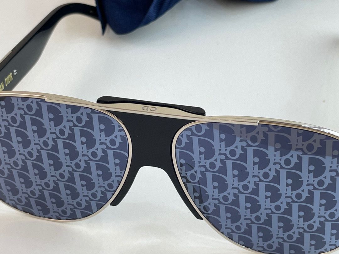 Dior Signature A3U