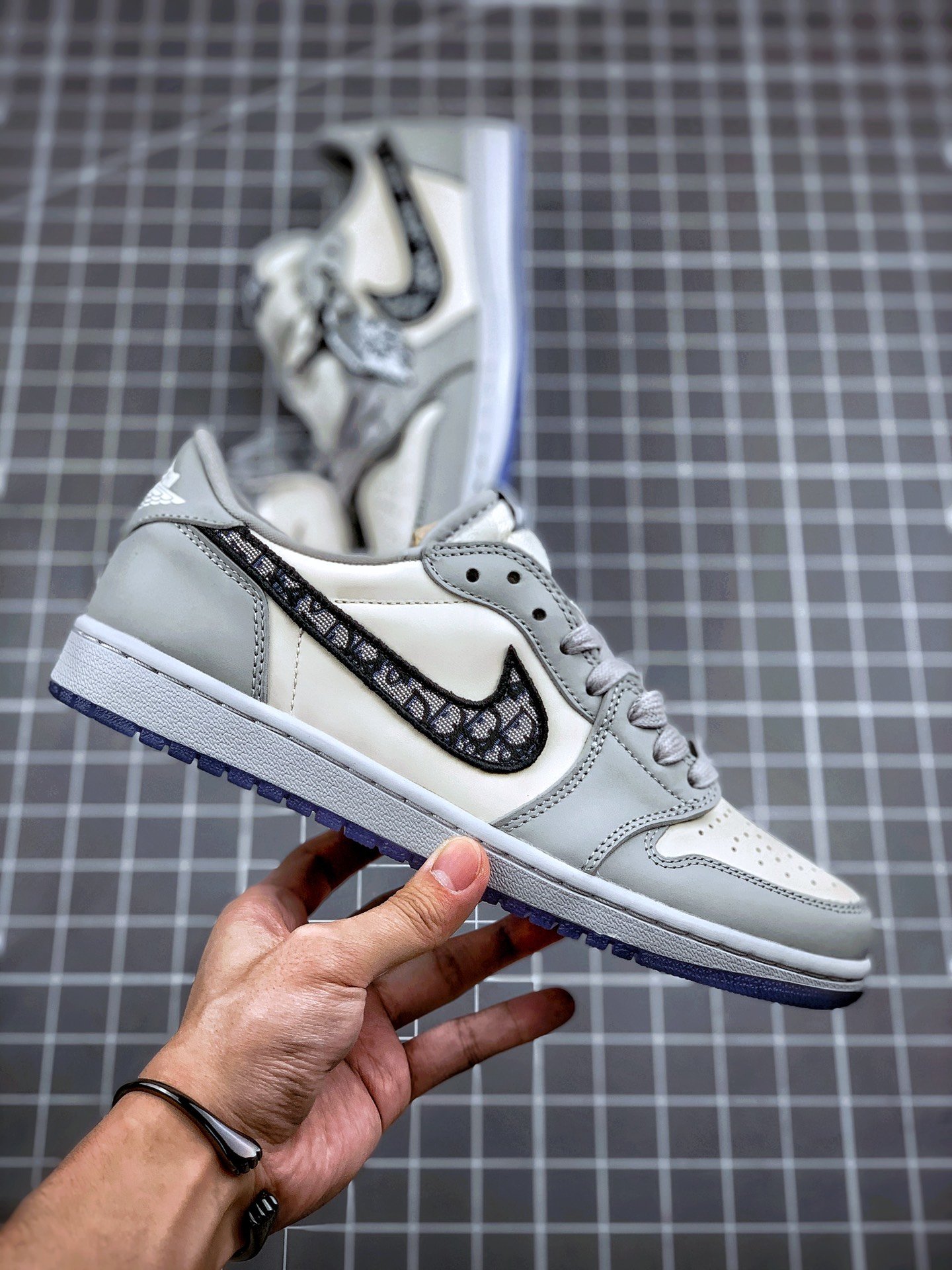 Dior x Air Jordan 1 Low Wolf Grey/Sail-Photon Dust-White For Sale