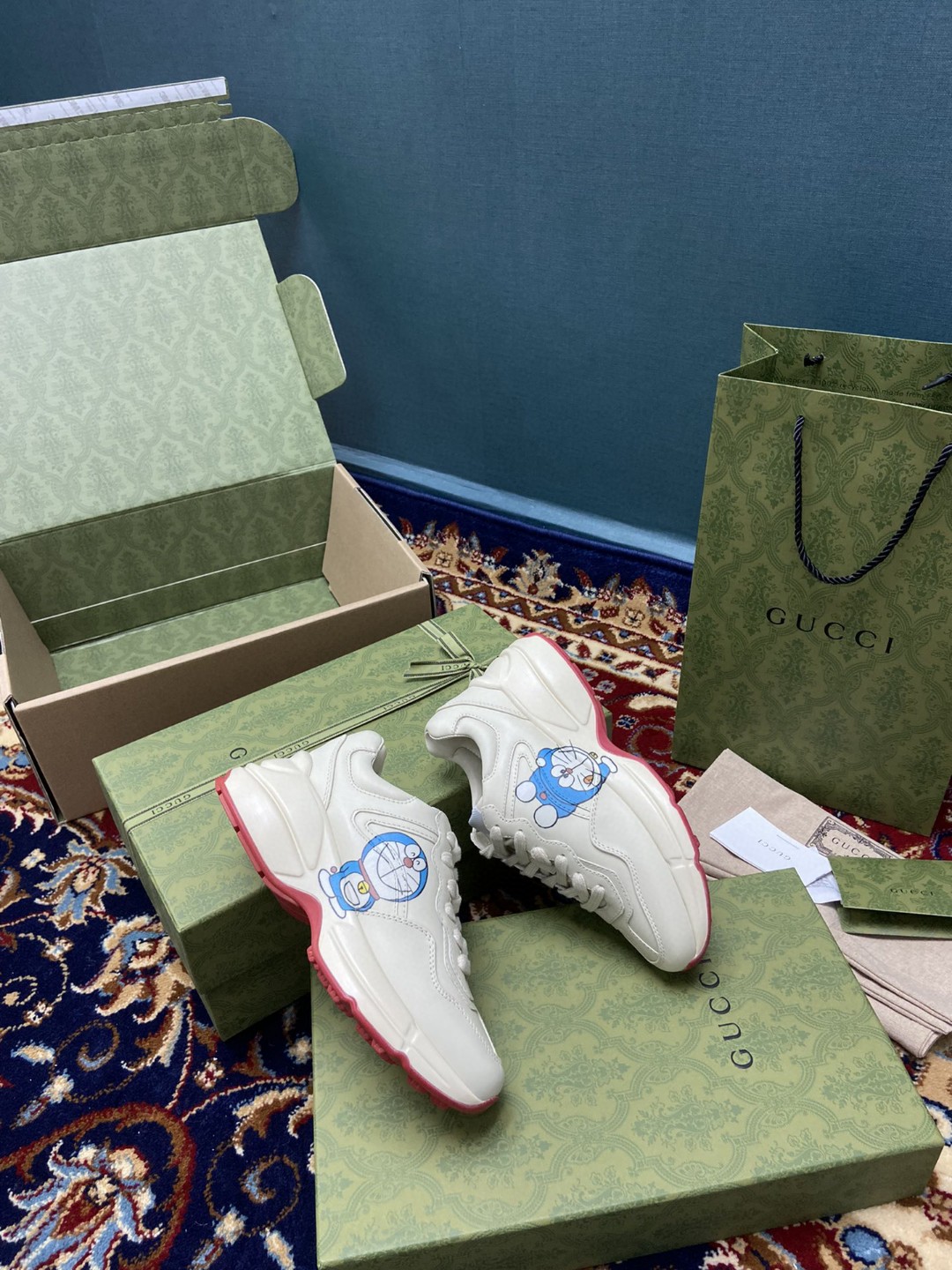 Doraemon x Gucci Women’s Rhyton Sneaker White Ivory For Women 655025 DRW00 9522