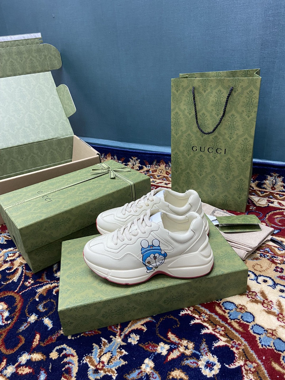 Doraemon x Gucci Women’s Rhyton Sneaker White Ivory For Women 655025 DRW00 9522