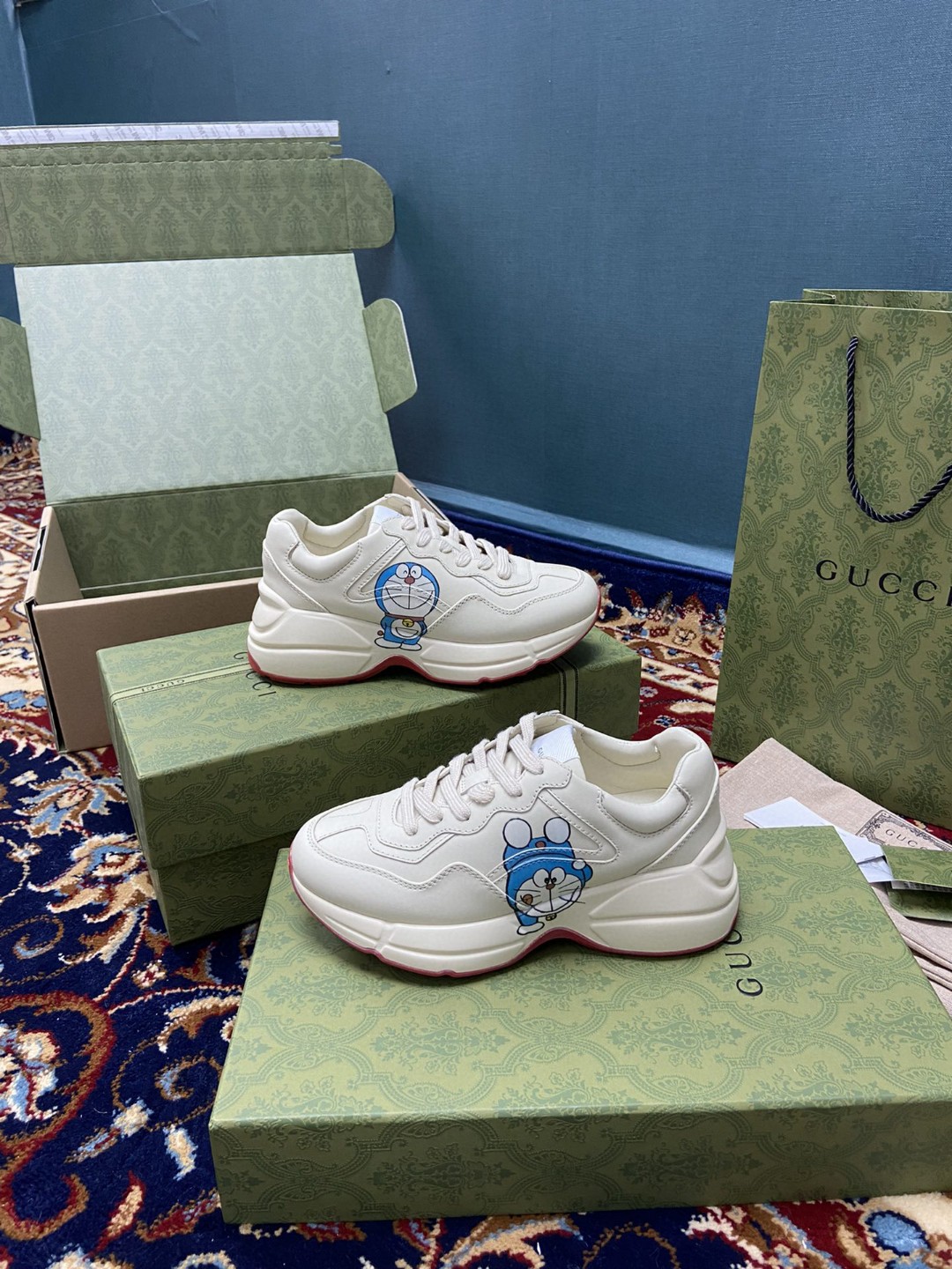 Doraemon x Gucci Women’s Rhyton Sneaker White Ivory For Women 655025 DRW00 9522