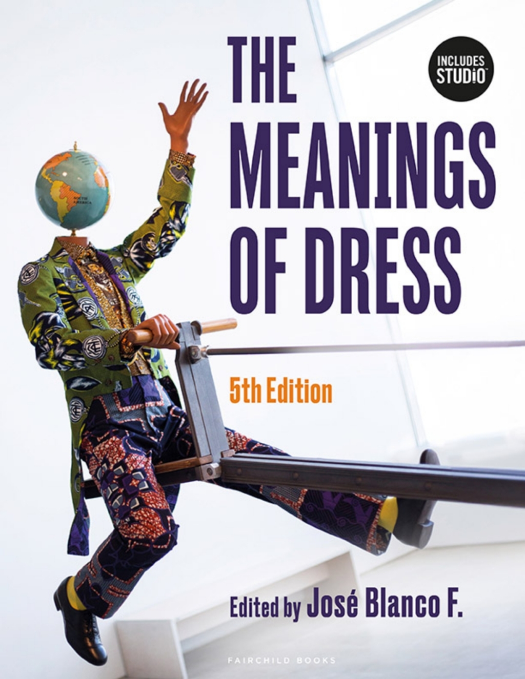 The Meanings of Dress - with STUDIO 5th Edition