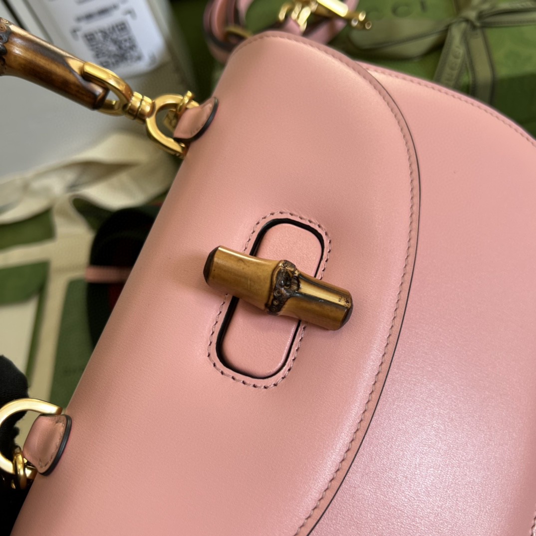 Gucci Bamboo 1947 Small Top Handle Bag  Pink  For Women 8.3in/21cm GG 675797 10ODT 5467