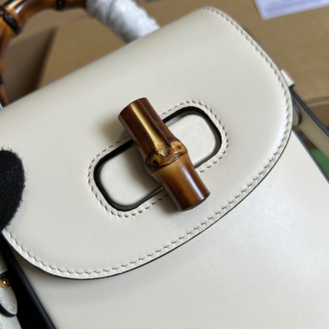 Gucci Bamboo Mini Handbag White For Women, Women’s Bags 6.2in/16cm GG 702106 UZY0T 9022