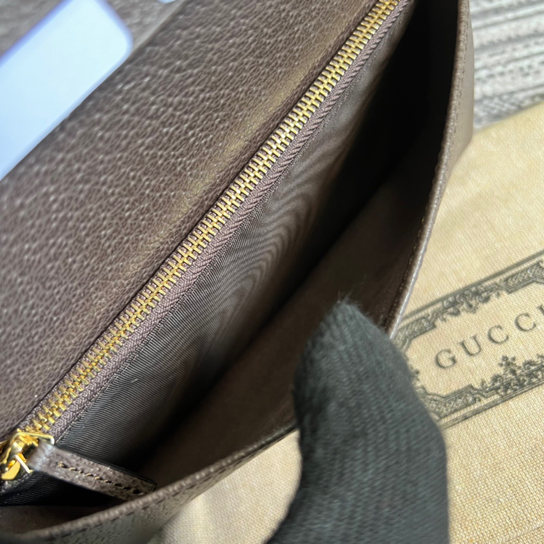 Gucci Bananya Print Zip Aound Wallet Supreme Canvas Beige For Women? 7.5in/19cm 701060VAG 8679