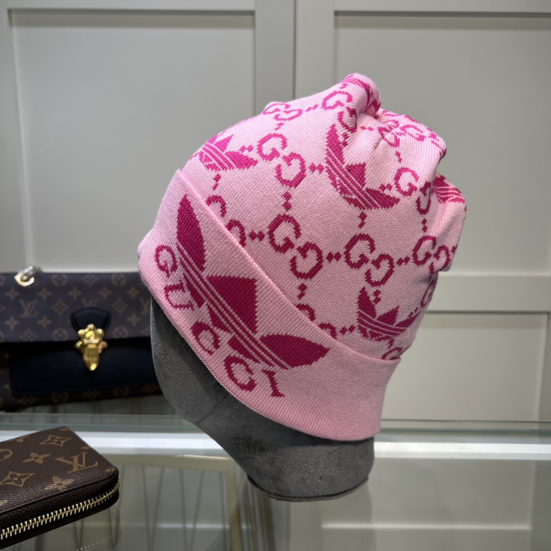 Gucci Beanie Cashmere In Pink