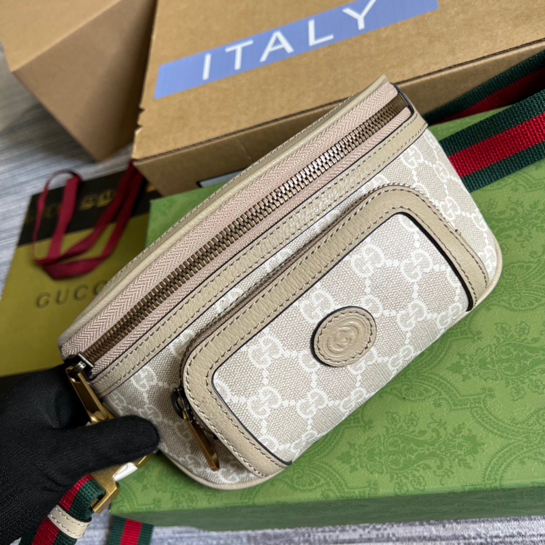 Gucci Belt Bag With Interlocking G Beige And White GG Sumpreme Canvas For Women  9in/23cm GG 682933 UULCT 9682