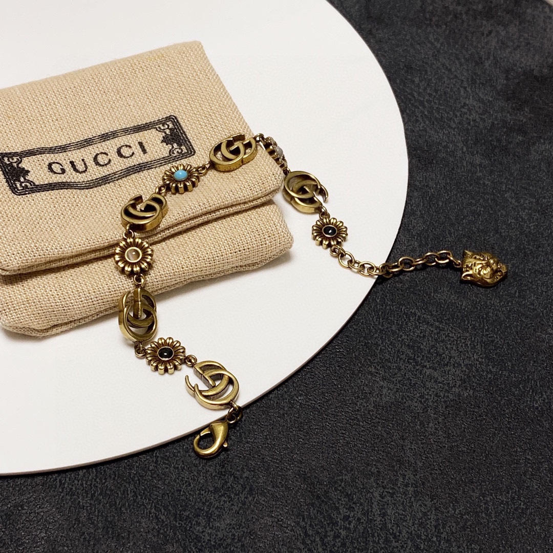 Gucci Double G Bracelet Gold For Women