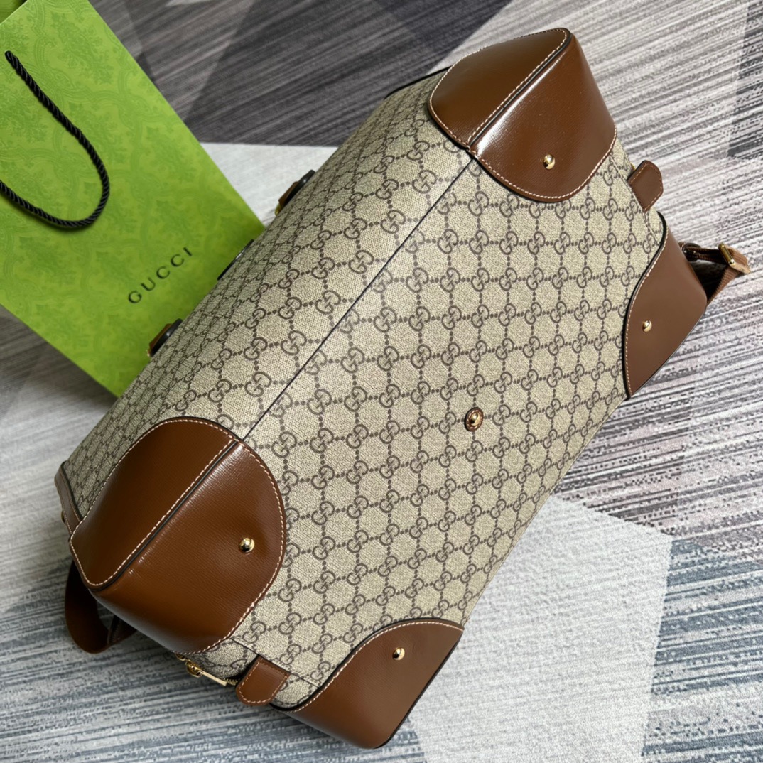 Gucci Duffle Bag With Interlocking G Brown For Men 16.5in/42cm 696014 92THG 8563