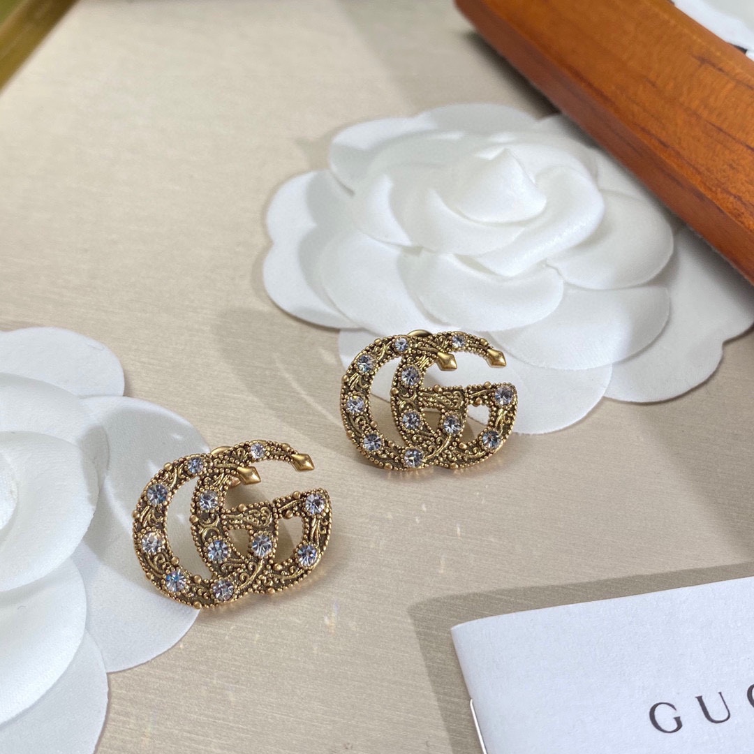Gucci Eternal Classic Logo Stud Earrings Gold For Women
