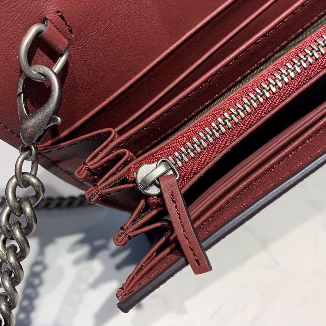 Gucci Floral WOC Dionysus Shoulder Bag 20cm Calfskin Leather Trim Fall/Winter Collection, Burgundy