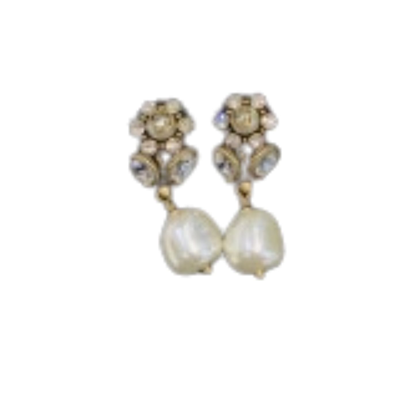 Gucci Flower And Leaf Shape Earrings Gold Tone For Women