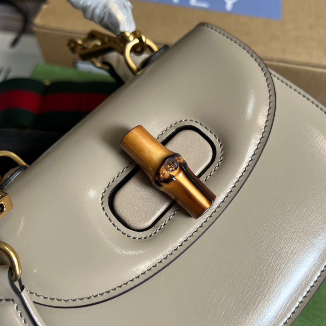 Gucci GG Bamboo 1947 Mini Top Handle Bag White/ Brown/ Red For Women 686864 10ODT 8454 6.7 in/ 17 cm