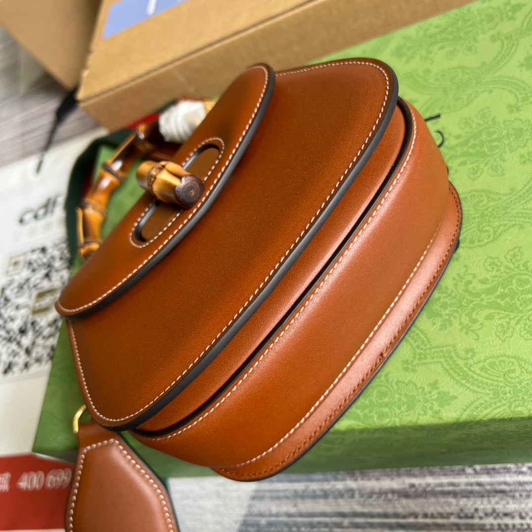 Gucci GG Bamboo 1947 Mini Top Handle Bag White/ Brown/ Red For Women 686864 10ODT 8454 6.7 in/ 17 cm