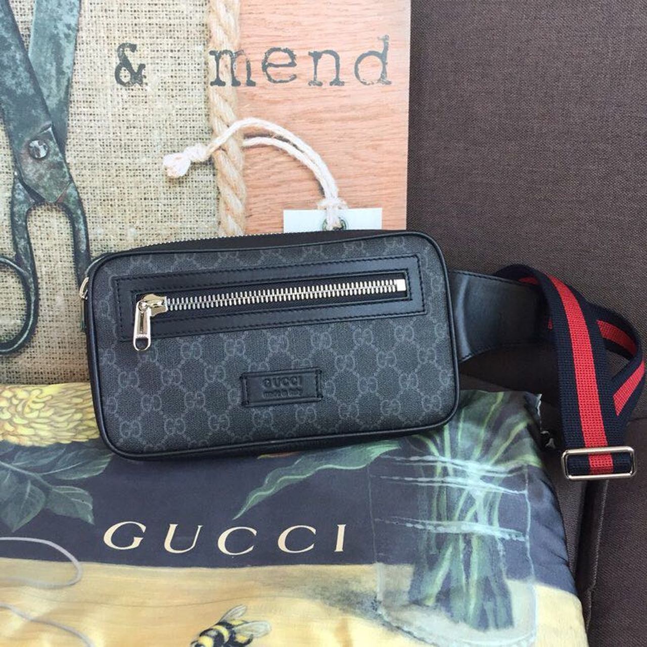 Gucci GG Black Belt Bag Black/Grey Soft GG Supreme Crafted For Men 9in/24cm GG 474293RRN 1095