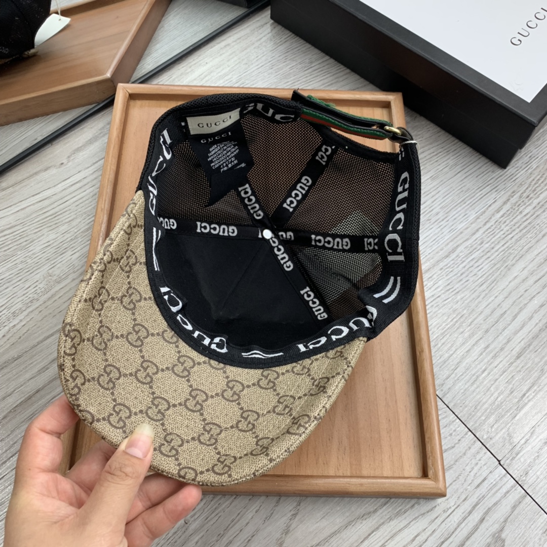 Gucci GG Canvas Baseball Cap Beige