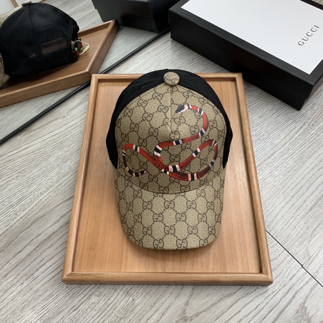 Gucci GG Canvas Baseball Cap Beige