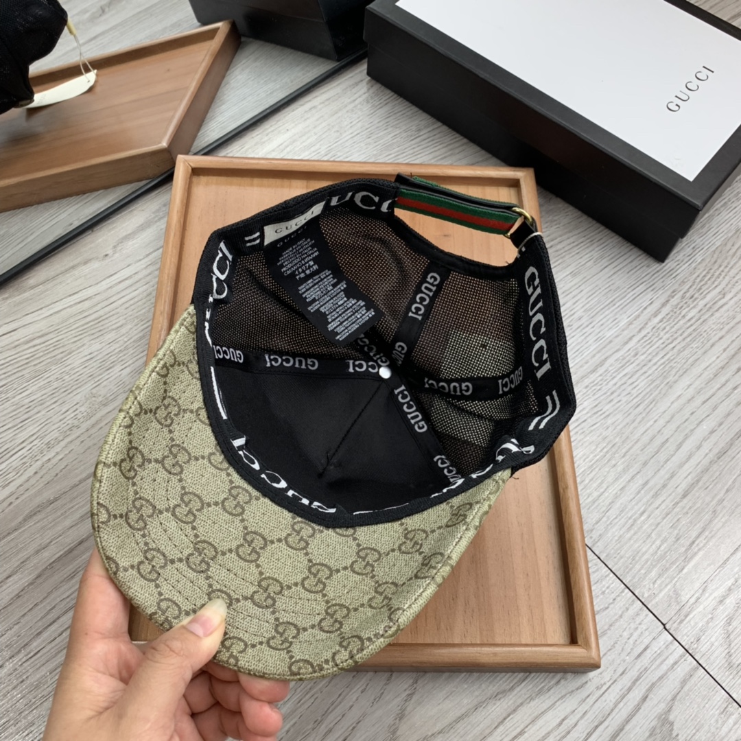 Gucci GG Canvas Baseball Cap Beige