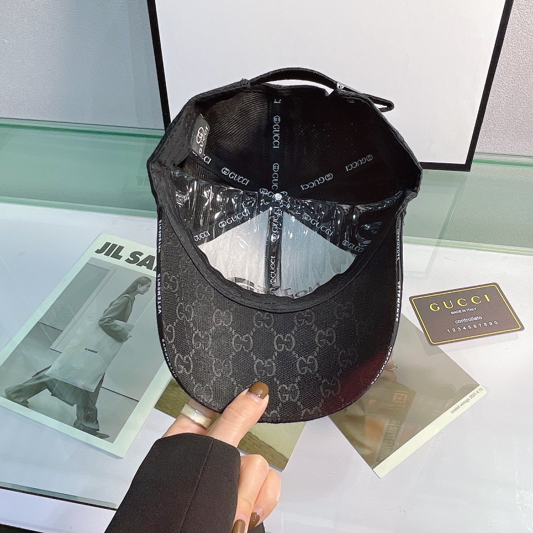 Gucci GG Canvas Baseball Cap Black