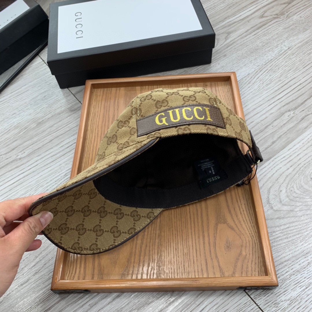 Gucci GG Canvas Baseball Cap Brown