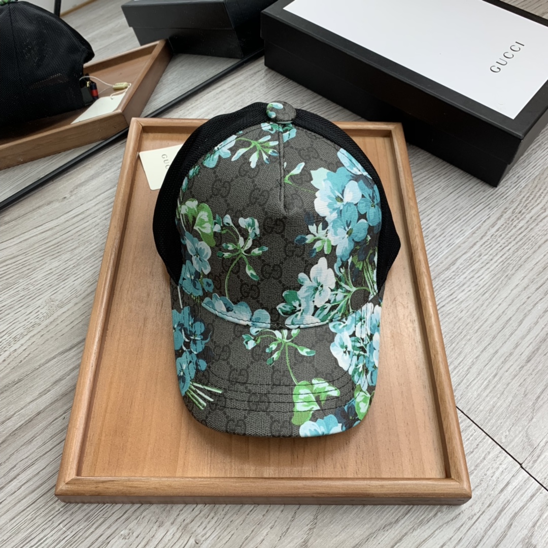 Gucci GG Canvas Baseball Cap Multiple Color