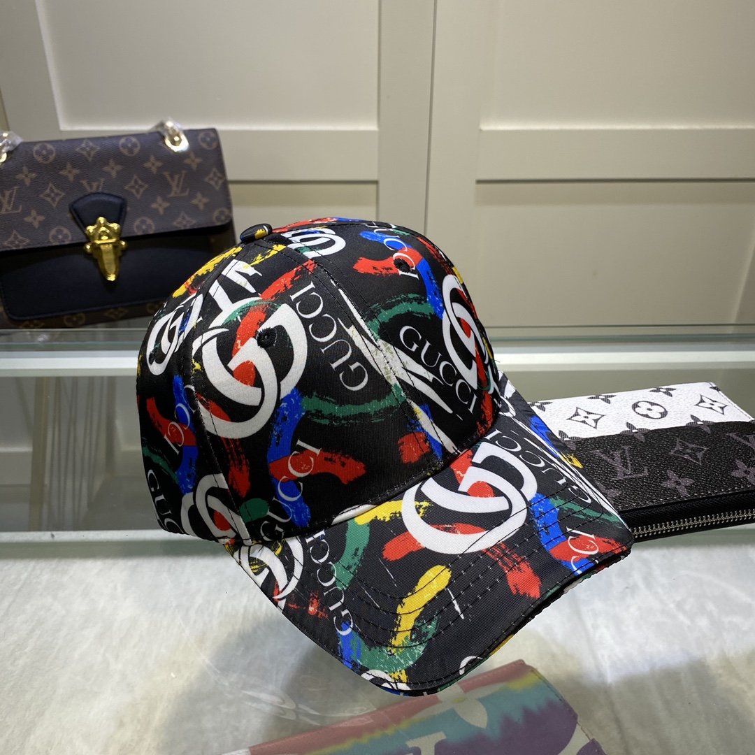 Gucci GG Canvas Baseball Cap Multiple Color