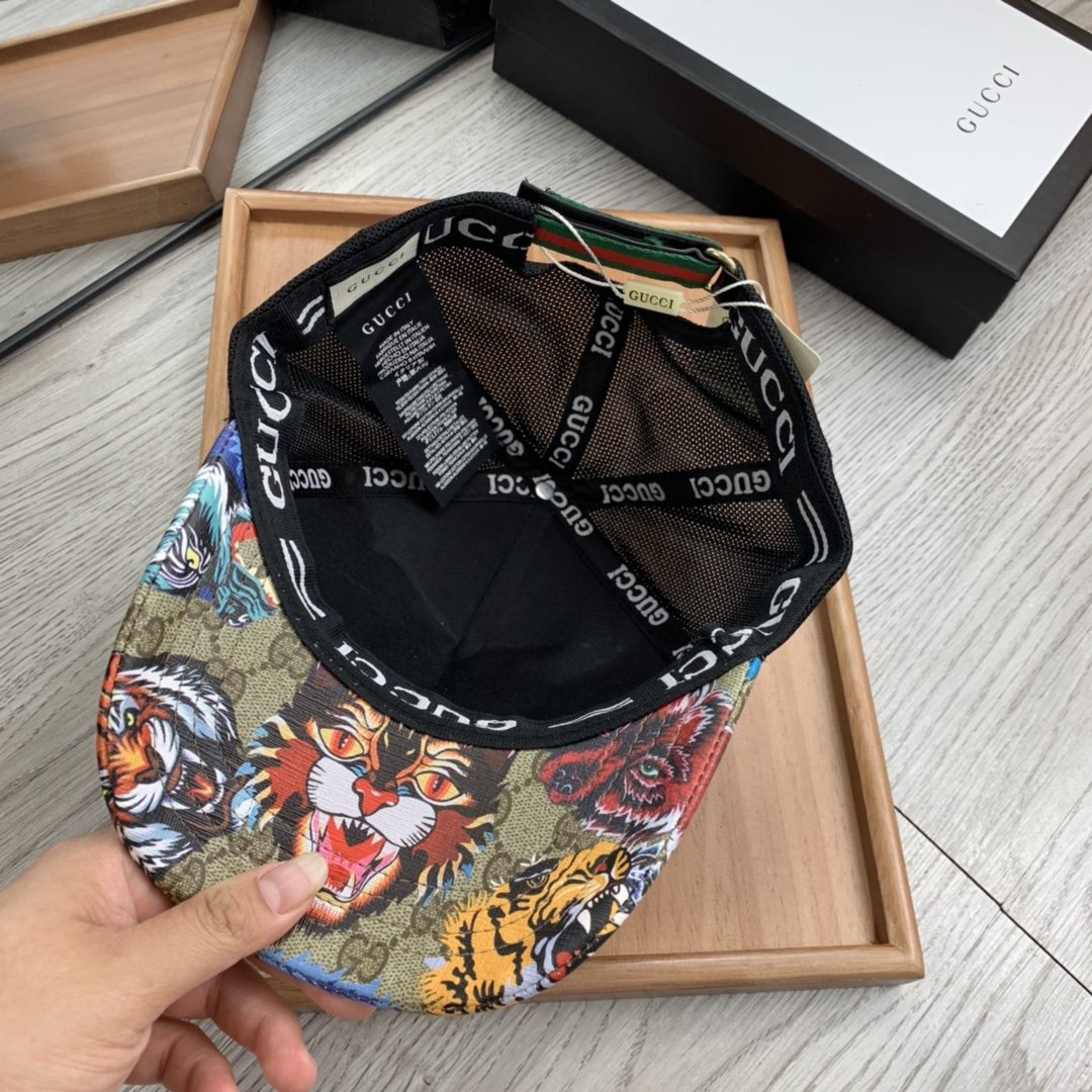 Gucci GG Canvas Baseball Cap Multiple Color