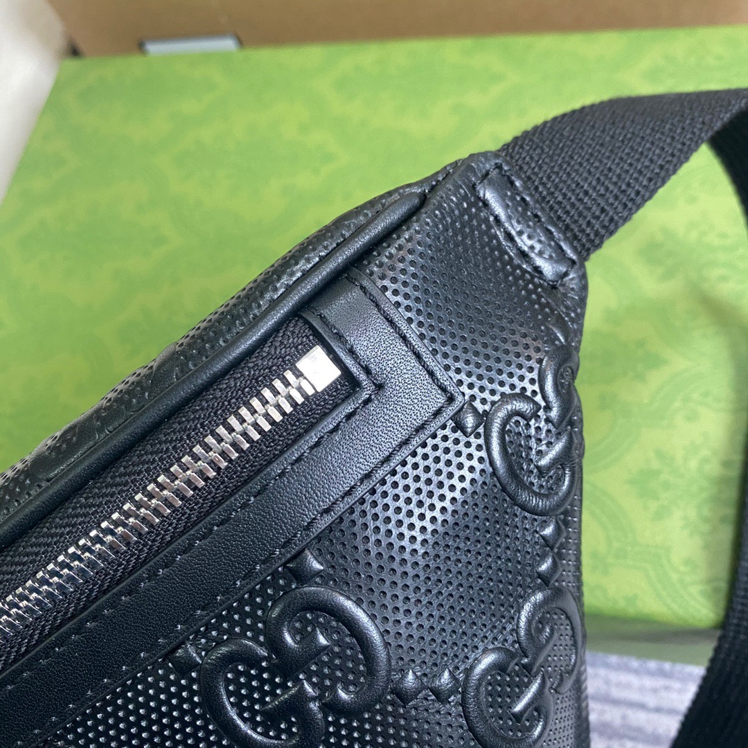 Gucci GG Embossed Belt Bag Black GG Embossed For Men  9.1in/23cm GG 658582 1W3CN 1000