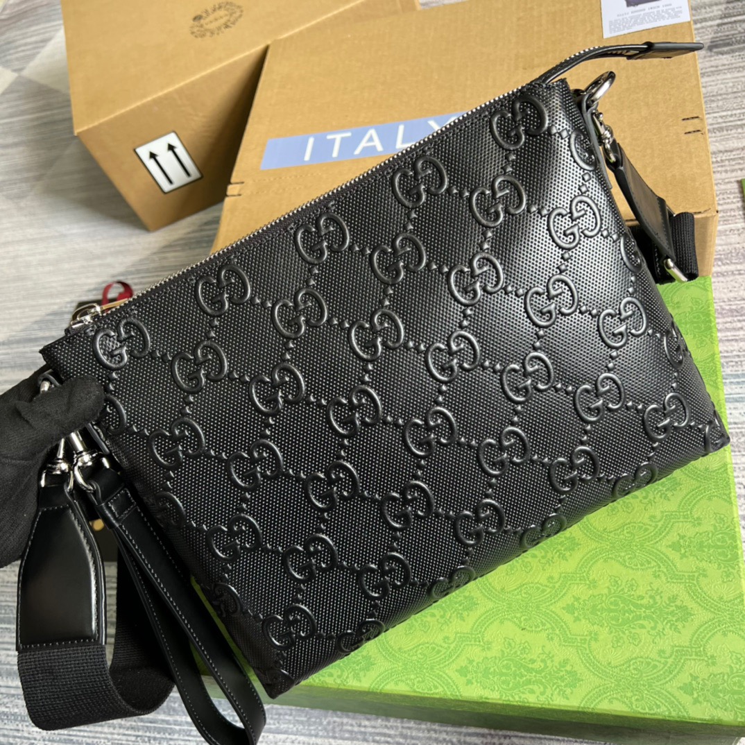 Gucci GG Embossed Medium Messenger Bag Black GG Embossed For Men 12in/31cm GG 696009 1W3CN 1000