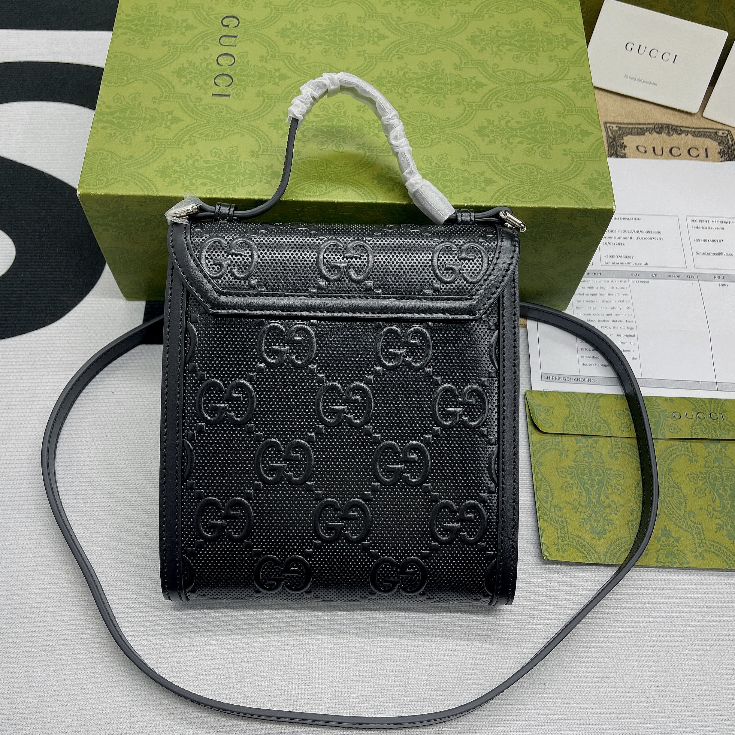 Gucci GG Embossed Messenger Bag Black GG Embossed For Men 8.1in/20.5cm GG 625782 1W3AN 1000465