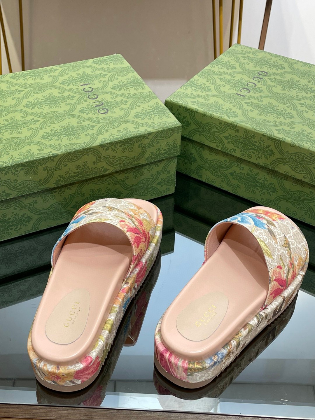 Gucci Gg Flora Slide Sandal Multicolor For Women