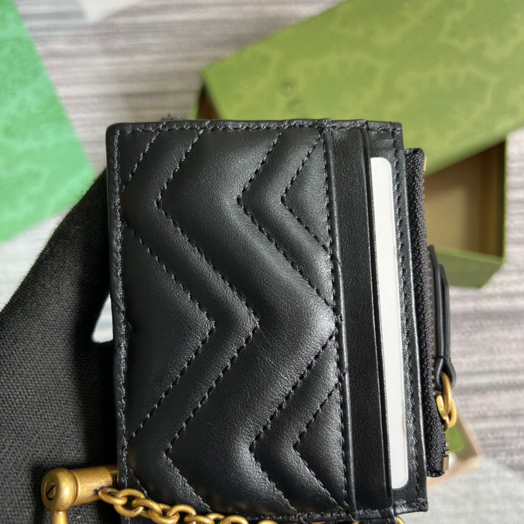 Gucci GG Marmont Keychain Wallet Black/Beige/ Red For Women? 627064 DTDHT 1000 3.9 in/ 10 cm