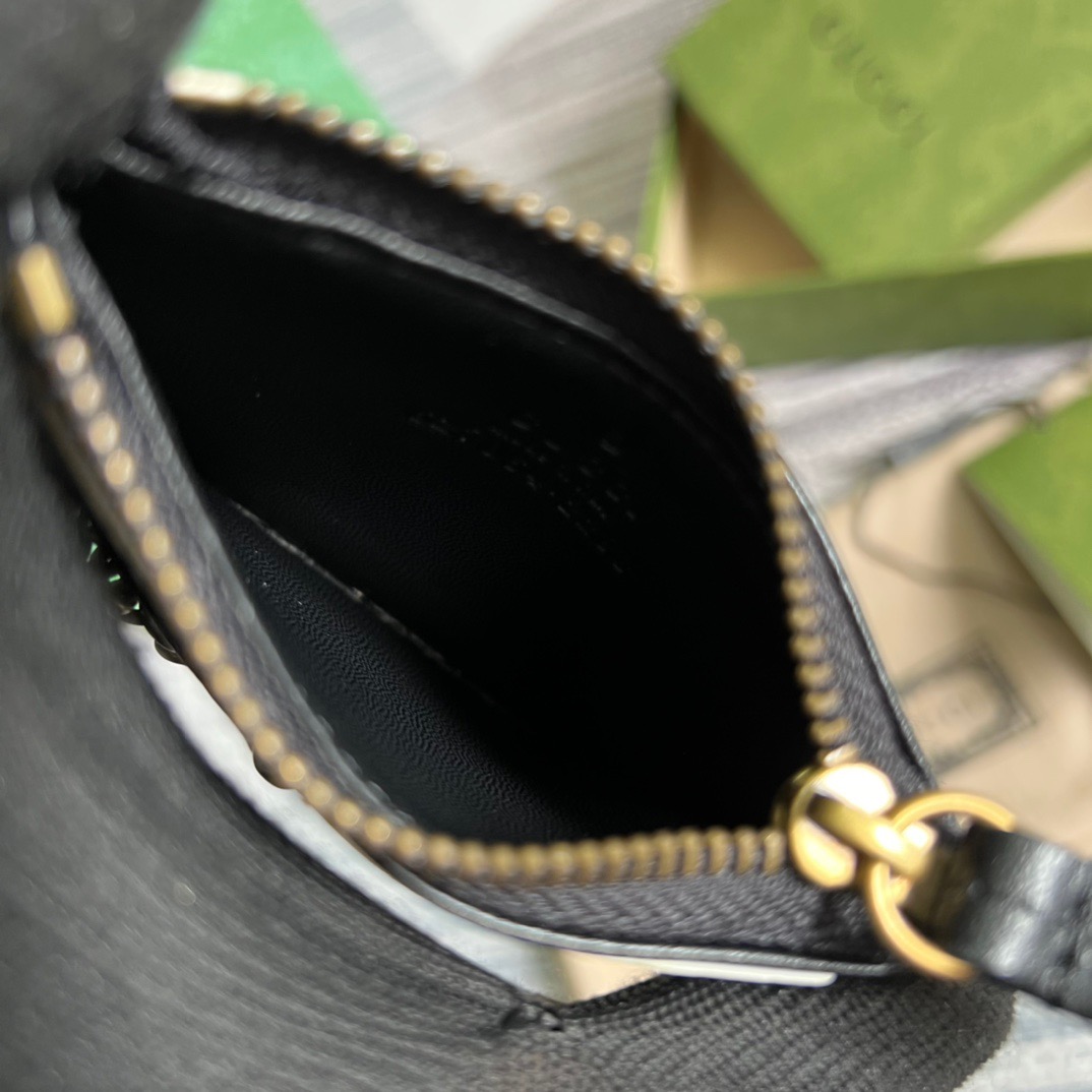 Gucci GG Marmont Keychain Wallet Black/Beige/ Red For Women? 627064 DTDHT 1000 3.9 in/ 10 cm
