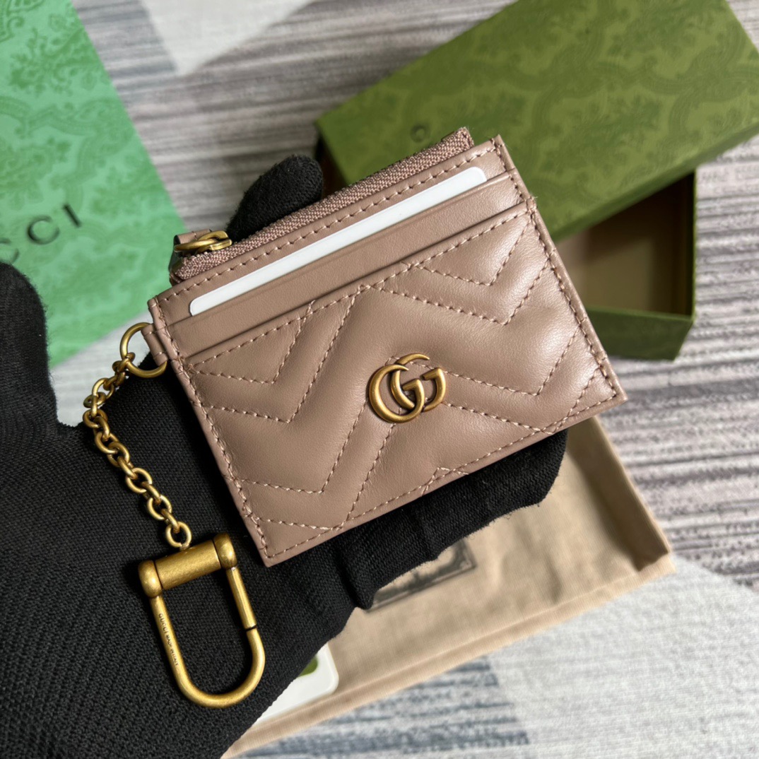 Gucci GG Marmont Keychain Wallet Black/Beige/ Red For Women? 627064 DTDHT 1000 3.9 in/ 10 cm