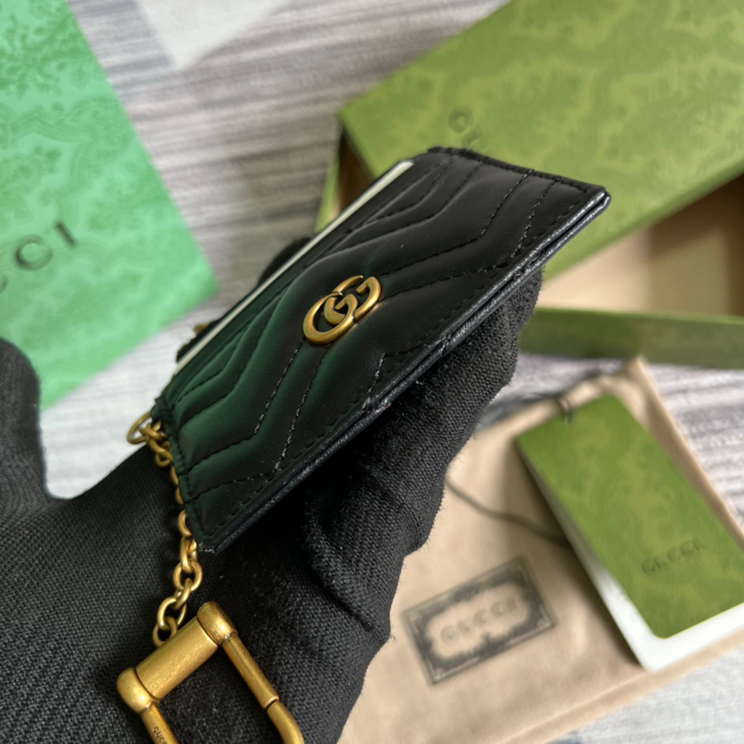 Gucci GG Marmont Keychain Wallet Black/Beige/ Red For Women? 627064 DTDHT 1000 3.9 in/ 10 cm