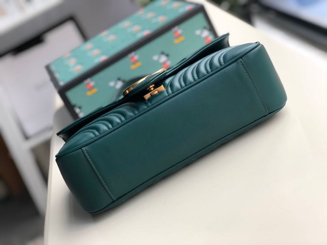 Gucci GG Marmont Small Matelassé Shoulder Bag Green Matelassé Chevron For Women 10in/26cm 443497