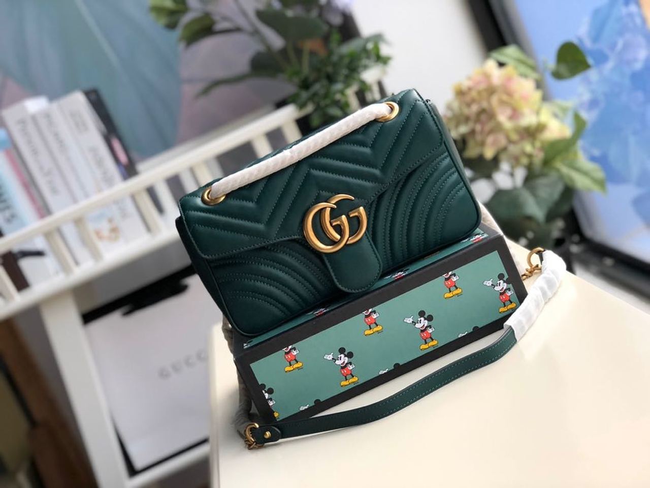 Gucci GG Marmont Small Matelassé Shoulder Bag Green Matelassé Chevron For Women 10in/26cm 443497