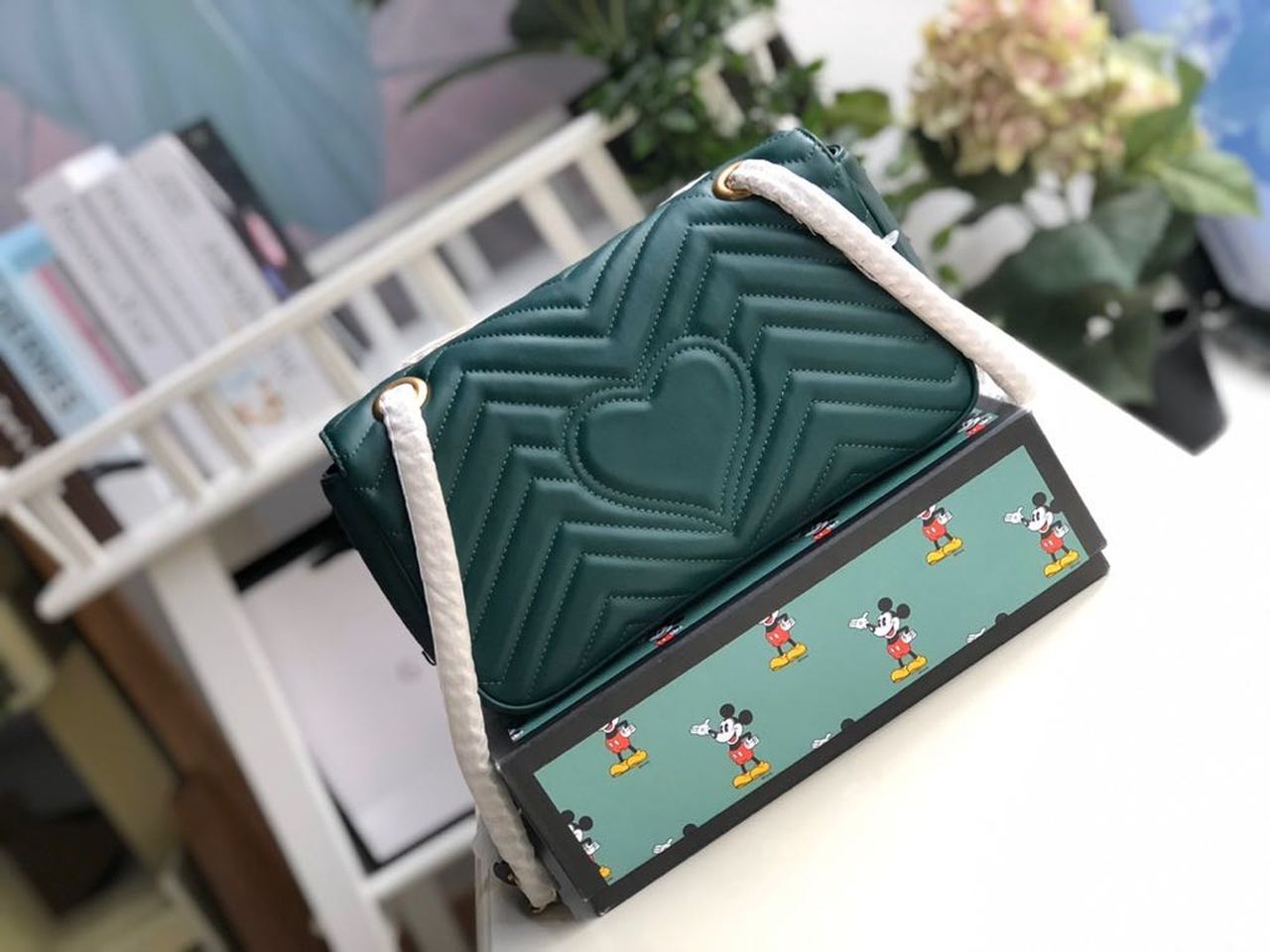 Gucci GG Marmont Small Matelassé Shoulder Bag Green Matelassé Chevron For Women 10in/26cm 443497