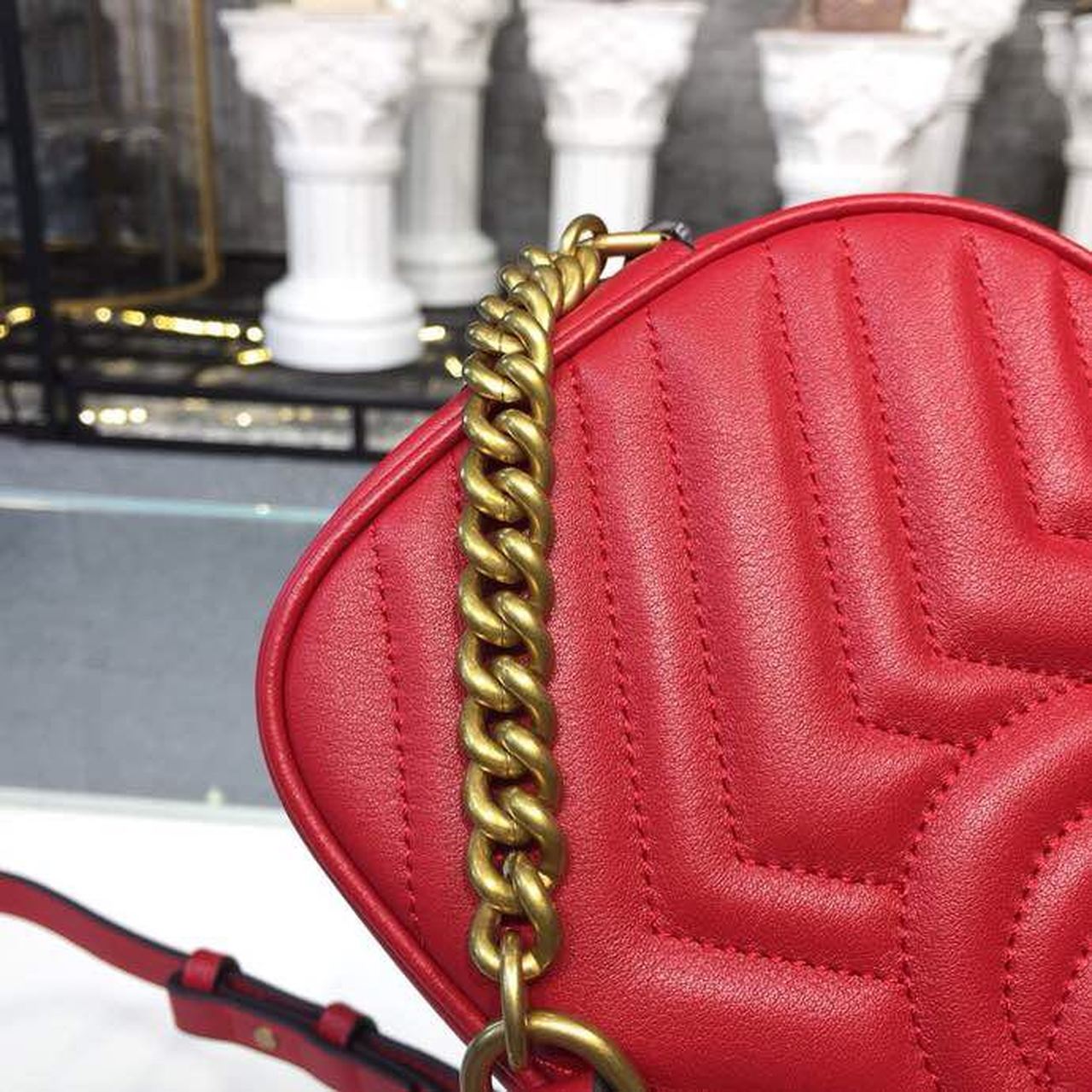 Gucci GG Marmont Small Matelassé Shoulder Bag Hibiscus Red Matelassé Chevron For Women 9.5in/24cm GG 447632 DTD1T 6433