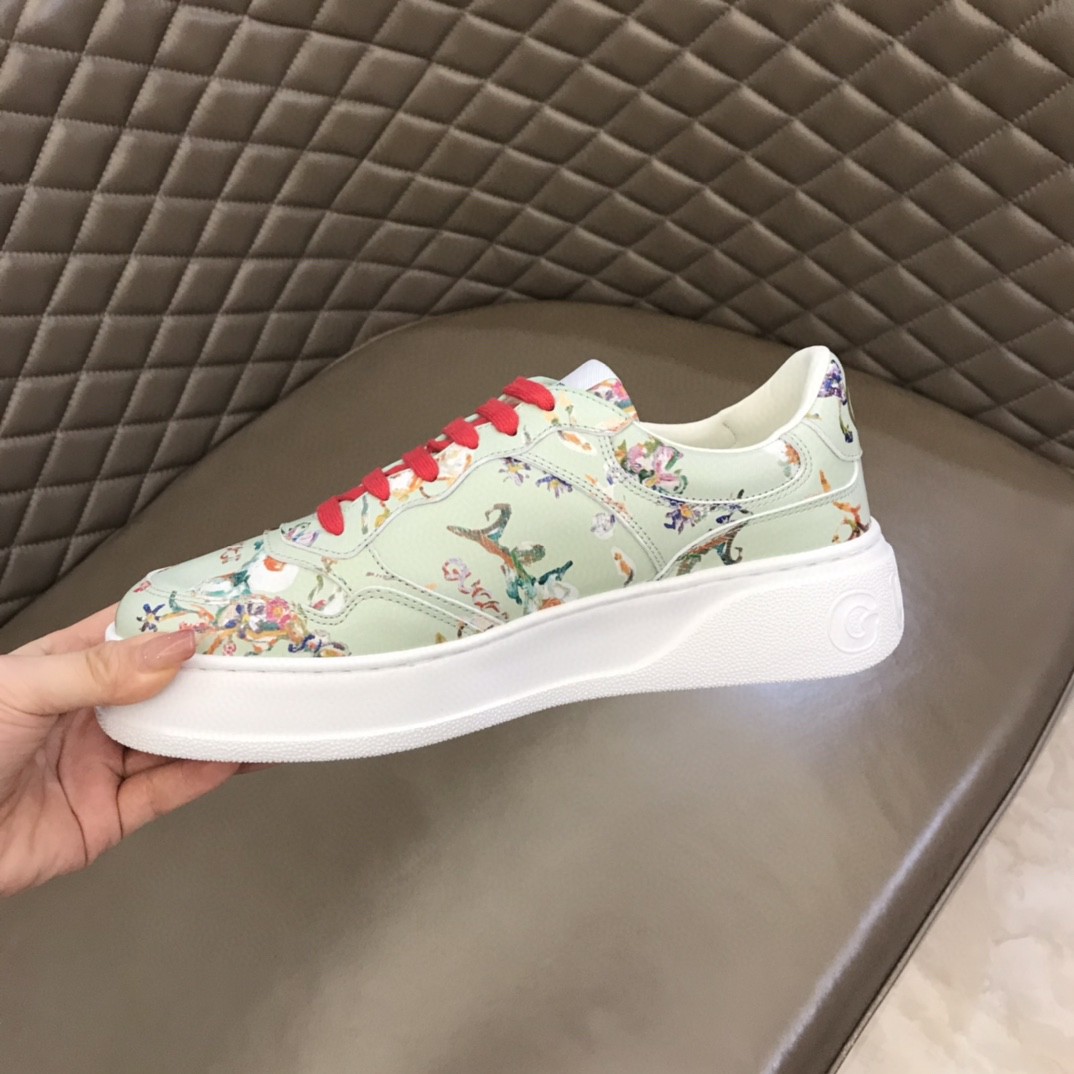 Gucci GG Sneaker Beige For Men