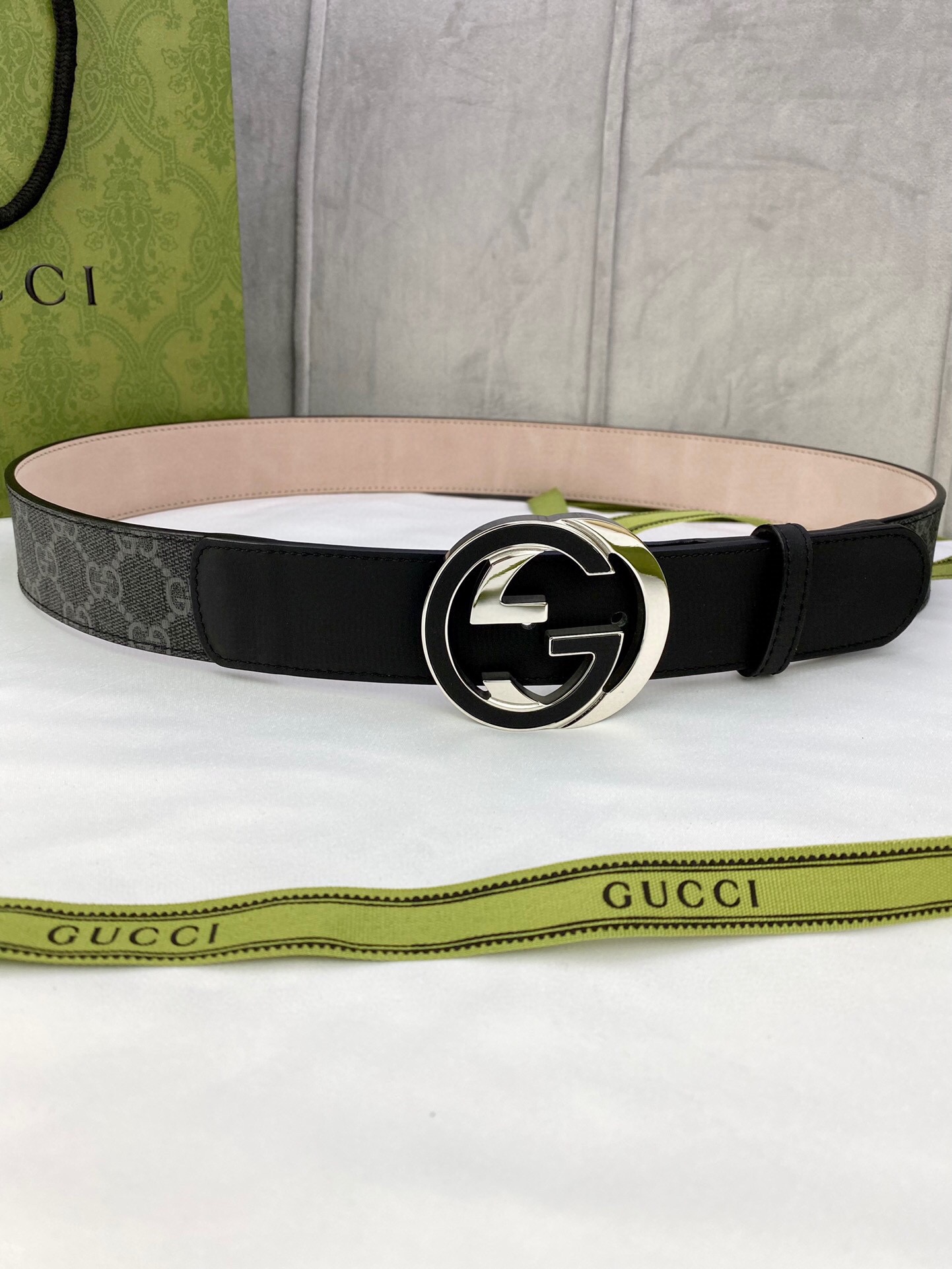 Gucci GG Supreme Belt With Interlocking G Buckle Black/Grey GG Supreme Canvas With Black For Women, Women Belt