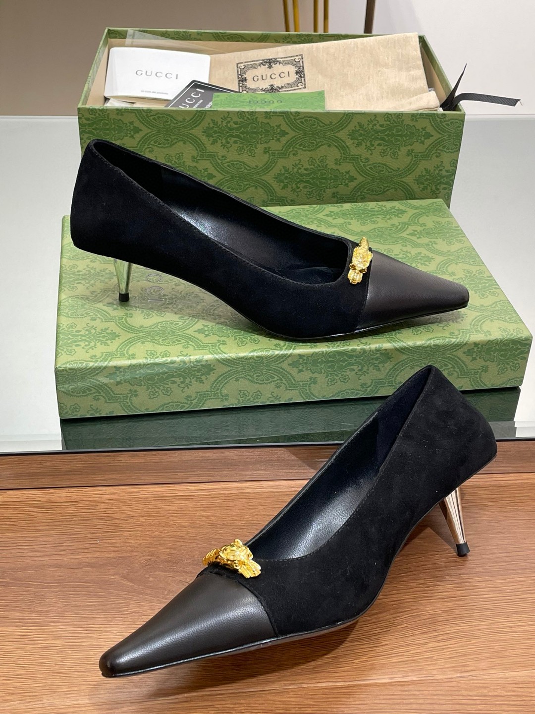 Gucci Gg Two-Tone Mid-Heel Pump Light Black And Black For Women