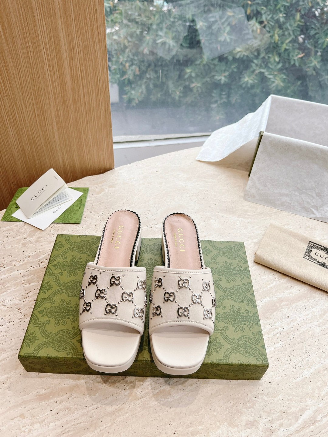 Gucci Interlocking G Slide Sandal White For Women