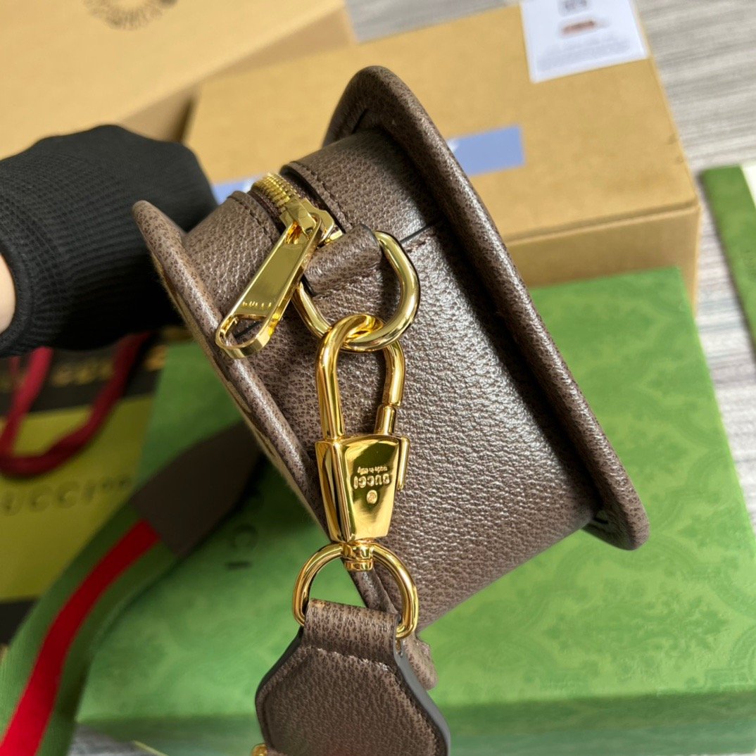 Gucci Jumbo GG Mini Bag Camel And Ebony Jumbo GG Canvas For Women  8.9in/22.5cm GG 696075 UKMDG 2570