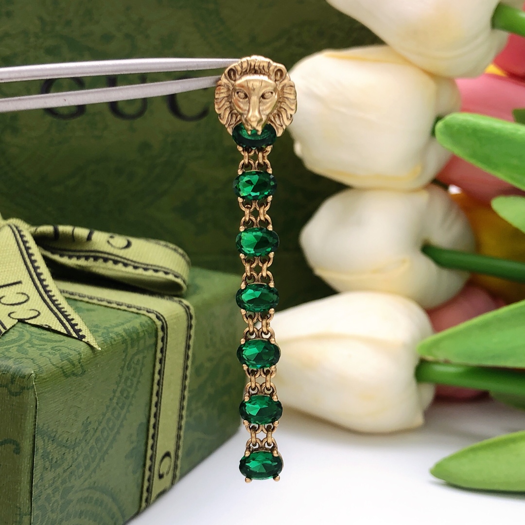 Gucci Lion Head Tassel Earrings Green For Women