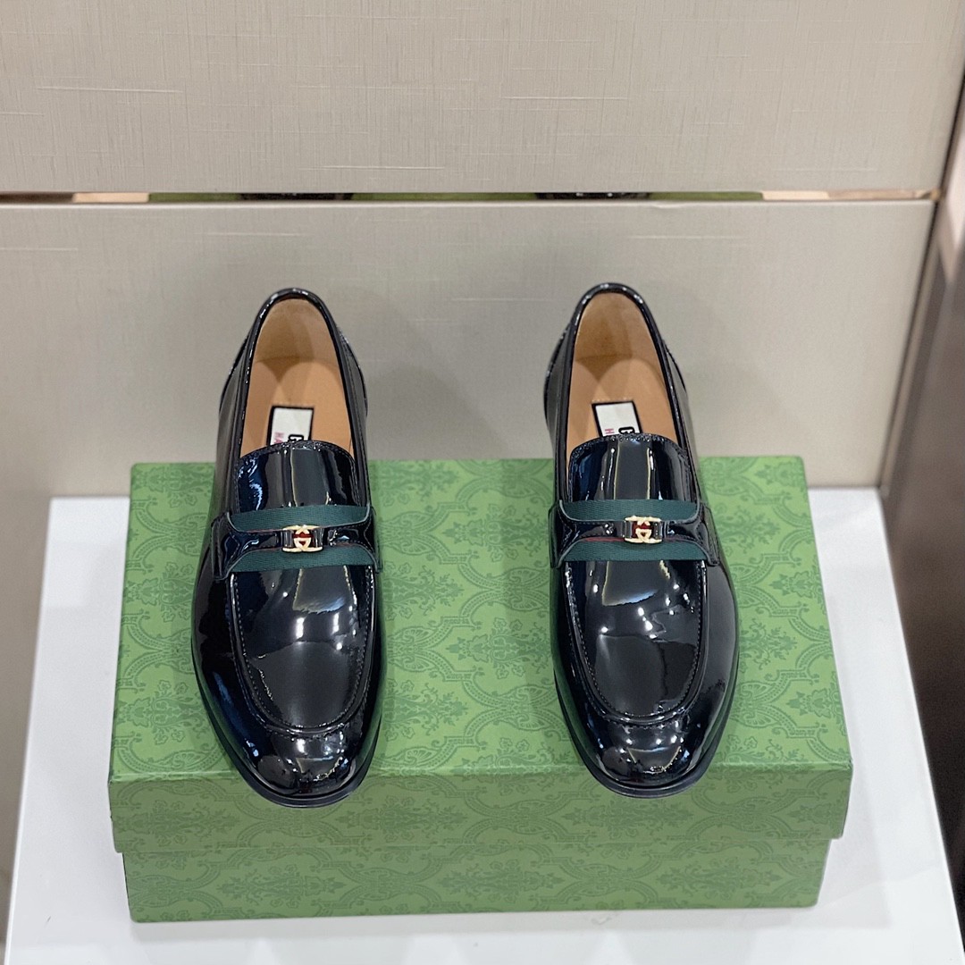 Gucci Loafer With Interlocking G Black For Men