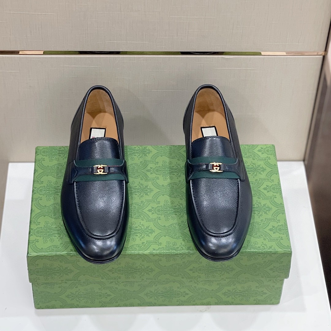 Gucci Loafer With Interlocking G Black For Men