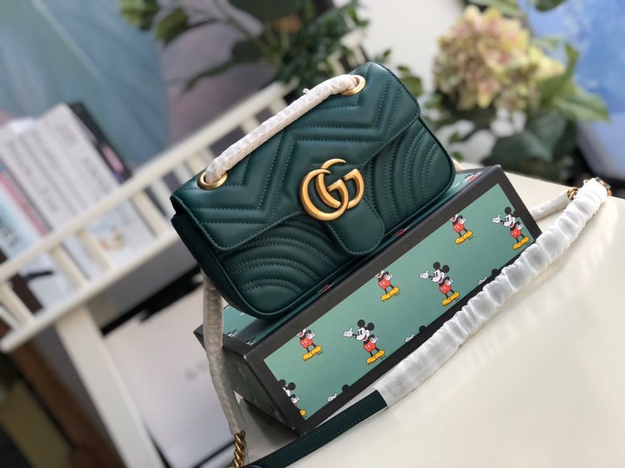 Gucci Marmont Matelassé Mini Bag Green Matelassé Chevron For Women 8.5in/22cm GG 446744
