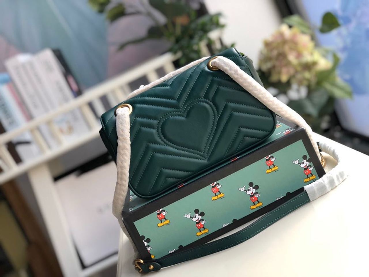Gucci Marmont Matelassé Mini Bag Green Matelassé Chevron For Women 8.5in/22cm GG 446744