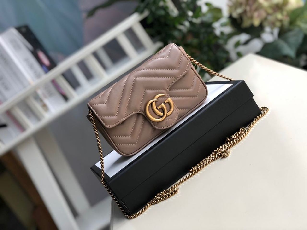 Gucci Marmont Matelassé Super Mini Bag Beige Matelassé Chevron For Women 6.2in/16.5cm GG